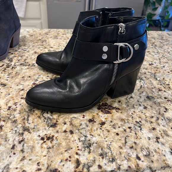 Marc Fisher black (soft) leather booties! Size 6! Love them but have too many! - Picture 2 of 5